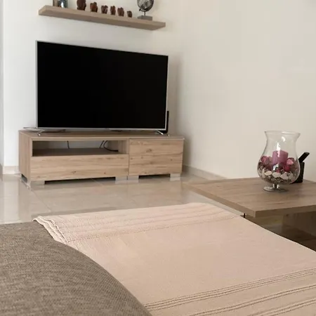 Seabreeze Apartment *