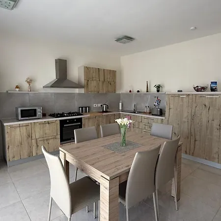 Seabreeze Apartmán *