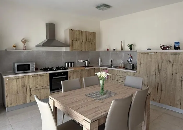 Seabreeze Apartament *